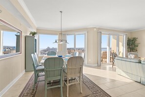 Dining - Gateway Grand 1203 by Seaside Vacations & Sales (Ocean City)