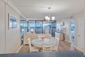 Dining - Atlantis 104 by Seaside Vacations & Sales (Ocean City)