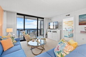 TV - Golden Sands 1117 by Seaside Vacations & Sales (Ocean City)