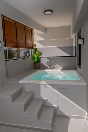Interior - G & B Urban Spa by cretanhouses (Iraklio)