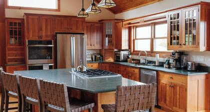 The Lodge at Lakeview Point
