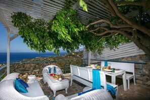 Outdoor dining - Elounda Senses Luxury villa with private pool (Agios Nikolaos Municipality)