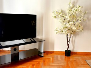 Interior - Modern Apartment in Athens Center (Athina)