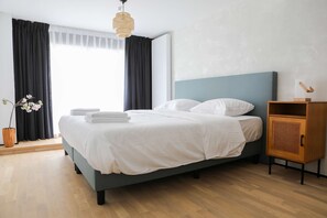 Travel cot, free WiFi, bed sheets - Denise - Belle epoque apartment with modern comfort (Blankenberge)