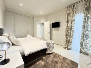 1 bedroom, desk, free WiFi, bed sheets - City Bliss II Trikala town (Trikala)