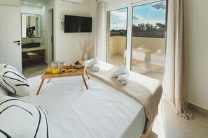 3 Schlafzimmer, Bügeleisen/Bügelbrett, Reisekinderbett, Bettwäsche