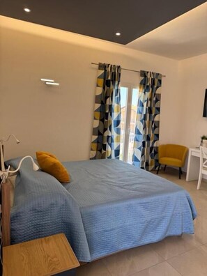 Triple Room, Balcony, Mountain View | Free WiFi - Casa MaLù (Aci Bonaccorsi)