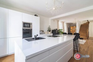 Private kitchen - Opaline House (Reims)