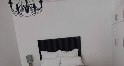 Plattekloof guest house