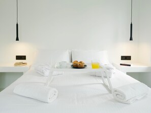 2 bedrooms, bed sheets - Villa Paradiso 2 with private pool (Heraklion)