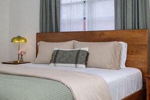 3 chambres, fer et planche à repasser, Wi-Fi gratuit, draps fournis