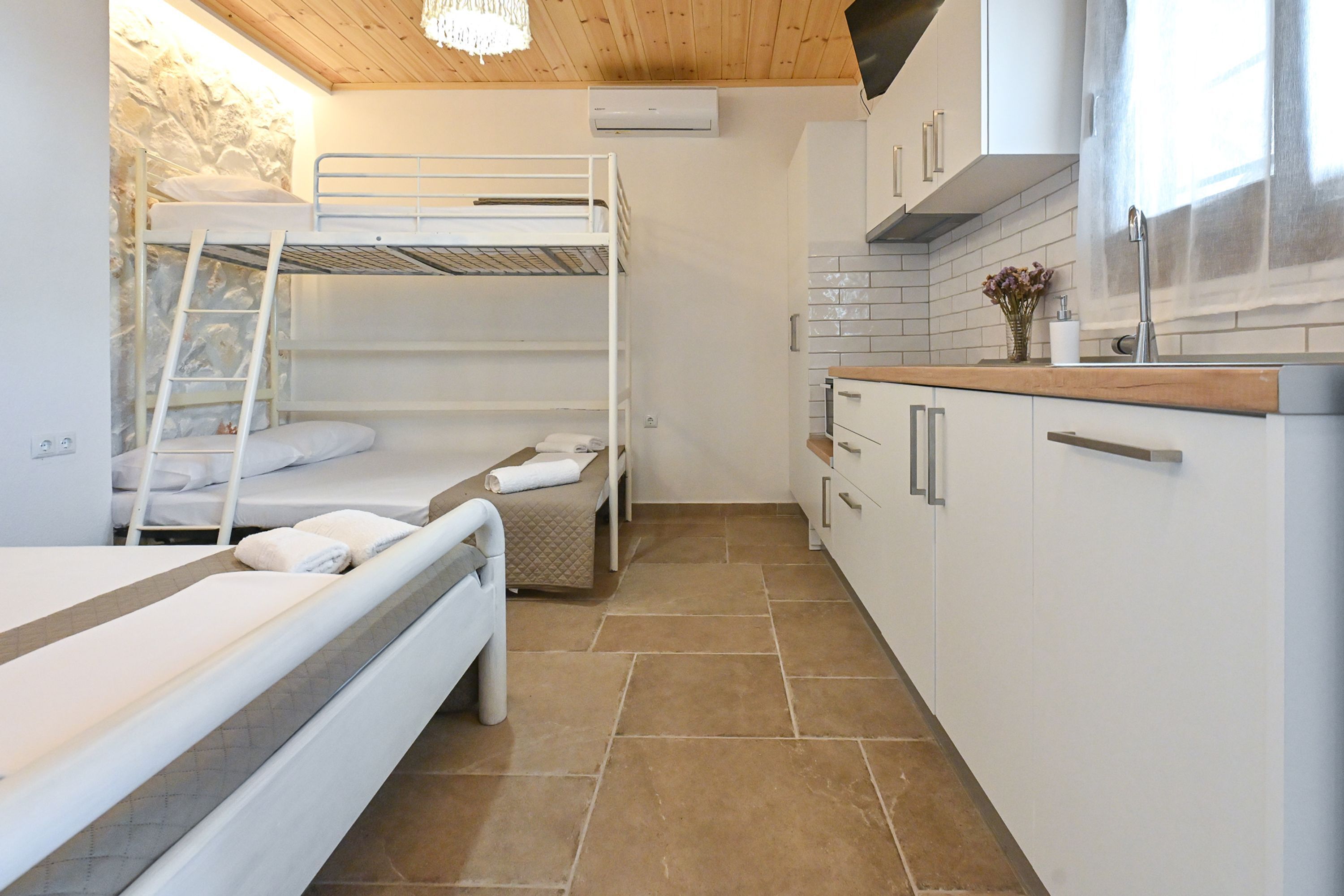 1 habitación, cuna de viaje, wifi gratis y ropa de cama 