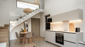 Coffee/tea maker, fridge, microwave, oven - Nerites Luxury Villa 2 (Kato Gouves)