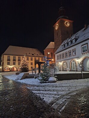 Nicht klassifiziertes Bild, 2 von 15, Schaltfläche