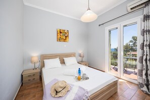3 camere, ferro/asse da stiro, culla da viaggio, lenzuola