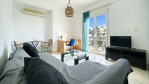 Unclassified image, 5 of 13, button - Sunny penthouse in Koukaki - Next to  Acropolis (Athina)