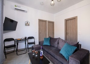 Living area - Halepa Apartment in Chania Iolida 2 (Chania)