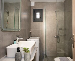 Hair dryer, towels - Halepa Apartment in Chania Esther 1 (Chania)