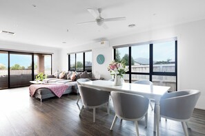 Billede uden beskrivelse, 5 af 32, knap