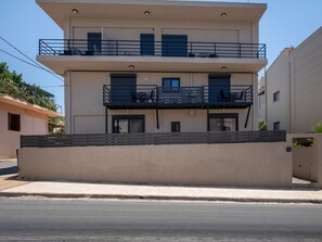 Exterior - Halepa Apartment in Chania Thekla 5 (Chania)