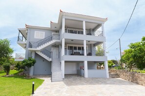 Exterior - Apartment Ioni - 2 brms - 1st floor - Building A (Lakithra)