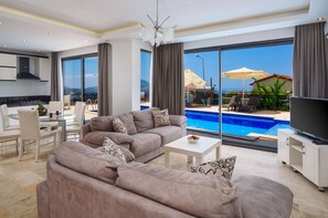TV, fireplace - Villa Vala in Kalkan (Kalkan)
