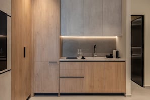 Interior - Premium apartment 3 by Fasma Suites (Pireas)