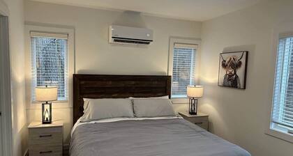 Trailside 2BR Cottage | Walk Downtown + Greenfront