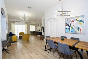 Interior - Luxury 4BR/3BA Vacation Home Near Disney (Kissimmee)