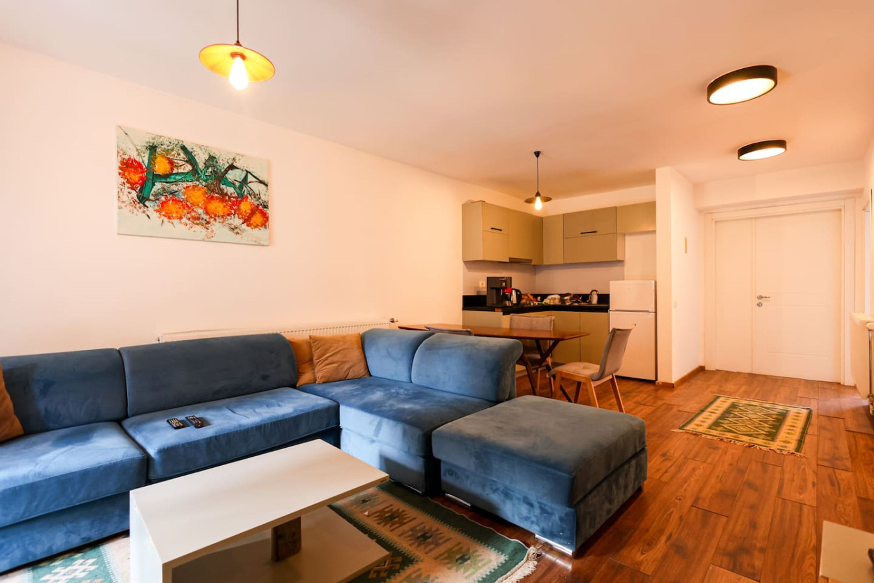 TV, fireplace, offices