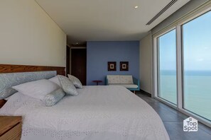 2 bedrooms, WiFi, bed sheets - ¡Luxurious TopSpot® with Amazing 21st Floor Views! (Cartagena)