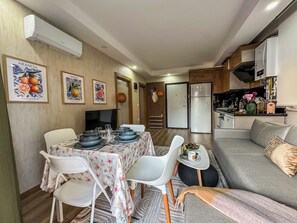 Nicht klassifiziertes Bild, 2 von 18, Schaltfläche