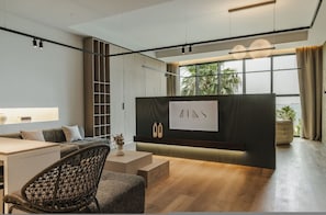 Lobby - Zins Luxury Apartment 01 (Durrës)