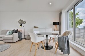 Imagen sin descripción, 4 de 22, botón