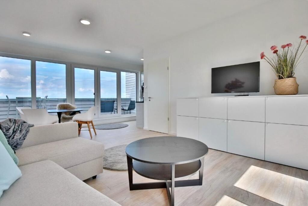 Ostsee Suite 1  Meerblick & 2 Balkone | Nur 60 M Zum Strand - Timmendorfer Strand