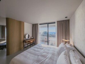 1 bedroom, desk, iron/ironing board, travel cot - Zins Luxury Rooms 06 (Durrës)