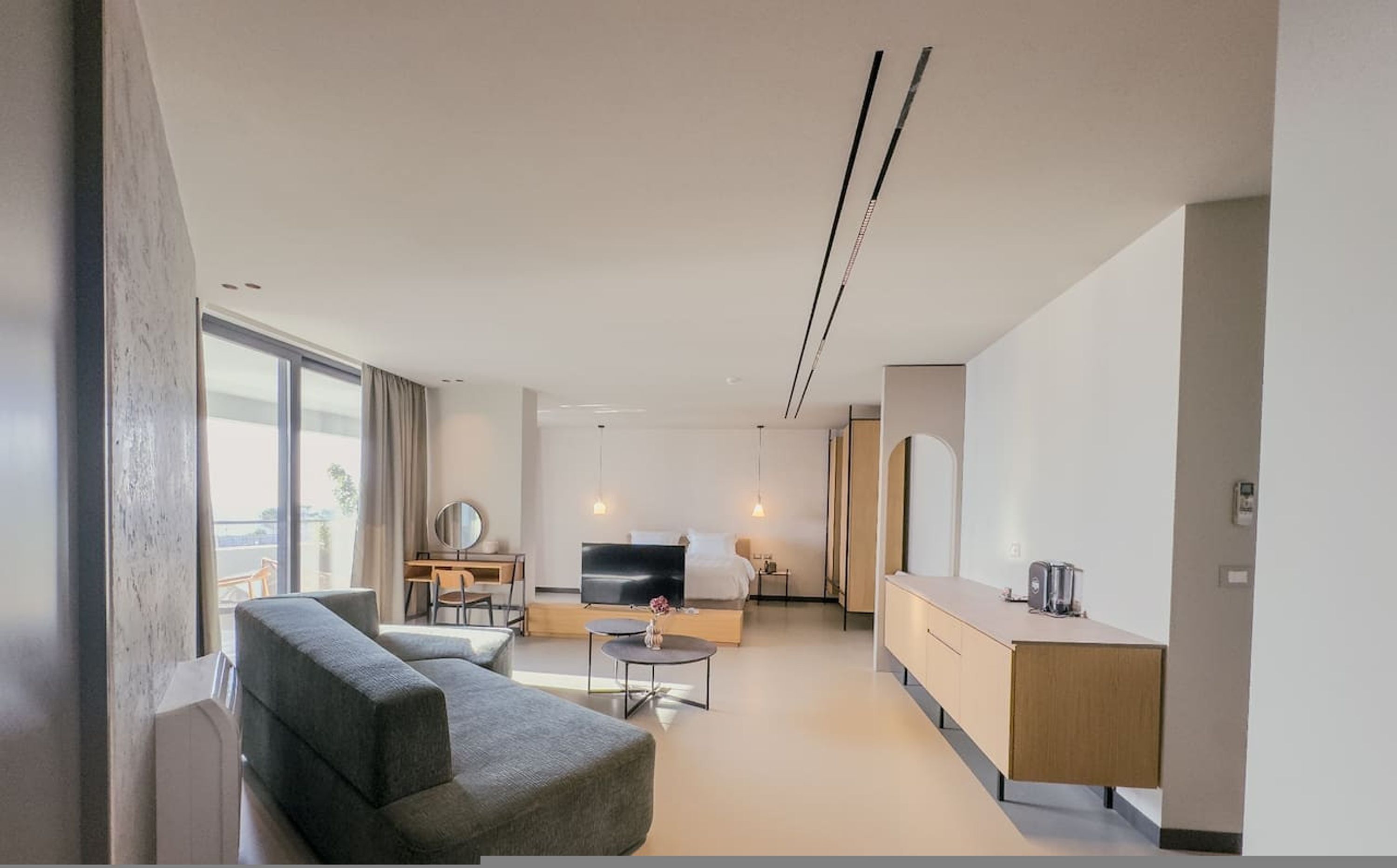 TV, offices