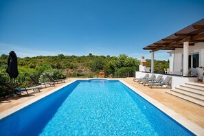 Pool - Villa Nina with 4 bedrooms and 4 bathrooms (Quelfes)