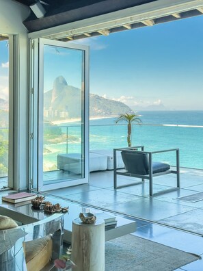 Interior - Stunning mansion in Joatinga, Rio de Janeiro. (Rio de Janeiro)