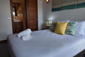 Desk, iron/ironing board, WiFi, bed sheets - 2 Bedroom Pool Apartment (Las Terrenas)