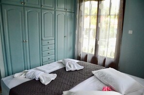 1 Schlafzimmer, Bügeleisen/Bügelbrett, Reisekinderbett, kostenloses WLAN