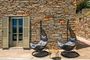 Terrace/patio - Front Row Seat to the Aegean by Neuvel (Kea Kithnos)