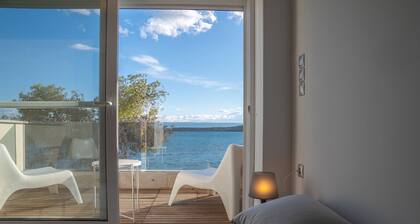 Luxury on the water - Seaside Maisonette in Itea