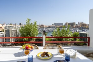 Outdoor dining - Vilamarina Elegance T2  | HsRentals Vilamarina (Quarteira)