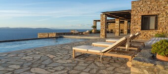 Kea Infinity View Villa