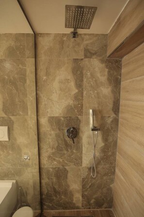 Bathroom - Duplex City 08 in Durrës (Durrës)