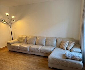 Living area - DownTown Apartments (Interlaken)