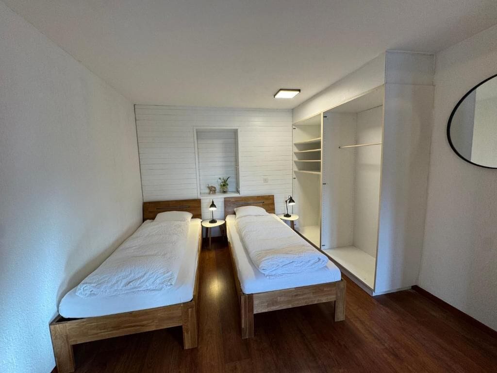 Standard-Studio, Küche, Bergblick | Verdunkelungsvorhänge, Bügeleisen/Bügelbrett, Reisekinderbett