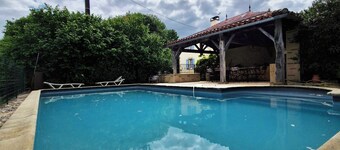 Fantastic 6-bedroom villa in Gers - Lake, huge garden, swimming pool