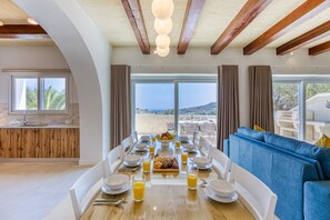 Dining - Ta Guza - Ghasri Holiday Home (L-Għasri)